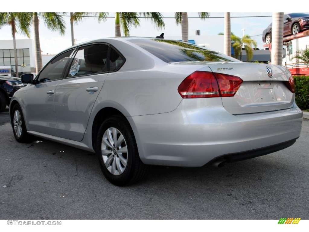 2013 Passat 2.5L S - Reflex Silver Metallic / Titan Black photo #7