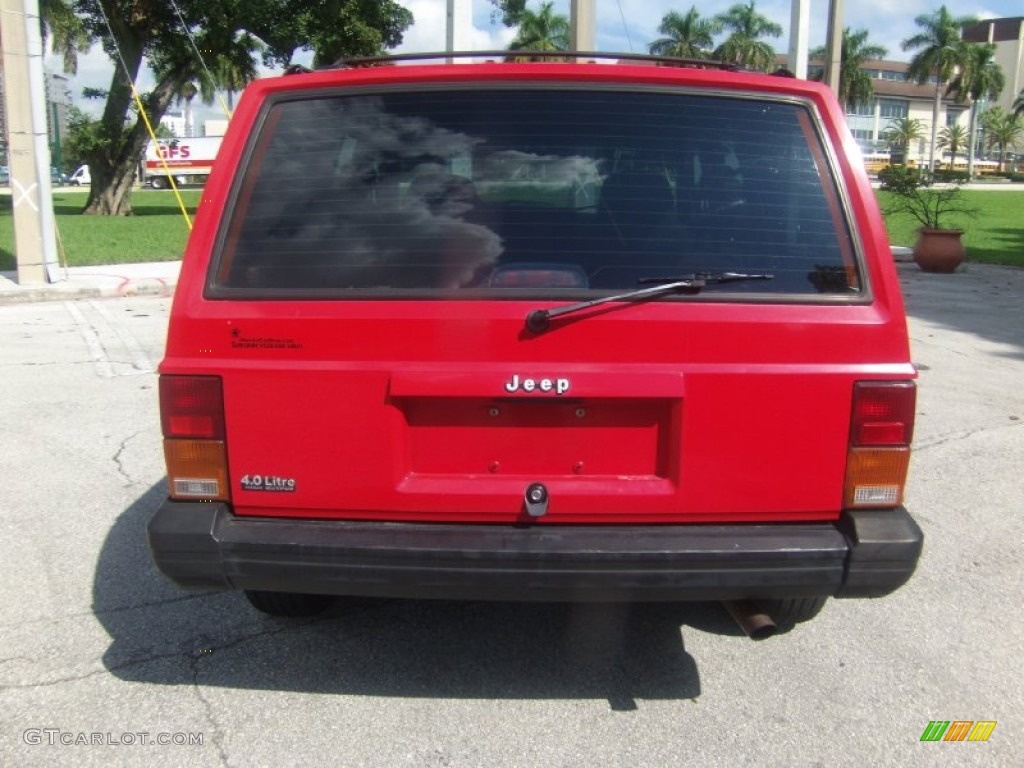 1996 Cherokee Sport 4WD - Flame Red / Gray photo #4