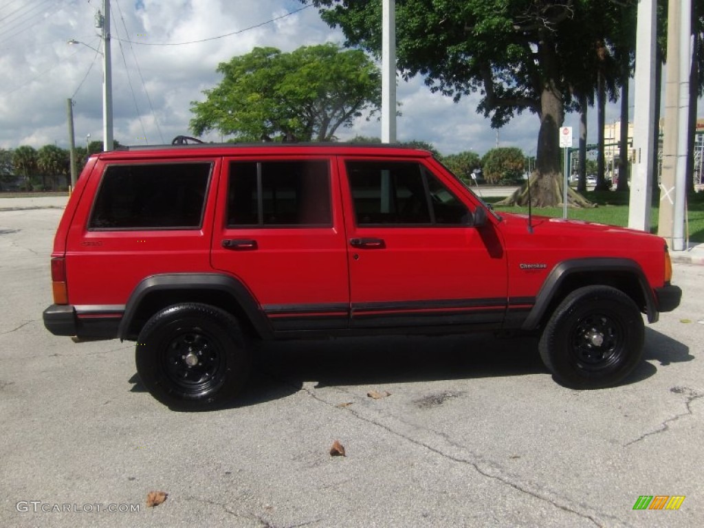 1996 Cherokee Sport 4WD - Flame Red / Gray photo #6