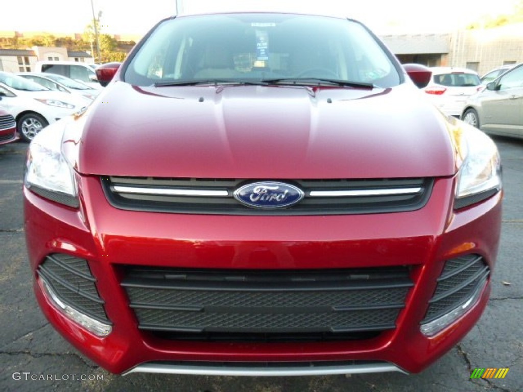 2016 Escape SE 4WD - Ruby Red Metallic / Charcoal Black photo #6