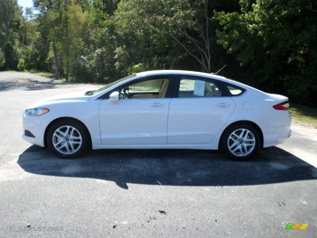 2016 Fusion SE - Oxford White / Dune photo #9
