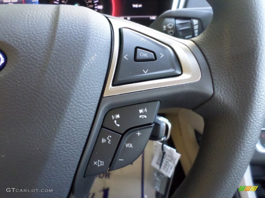 2016 Fusion SE - Oxford White / Dune photo #26