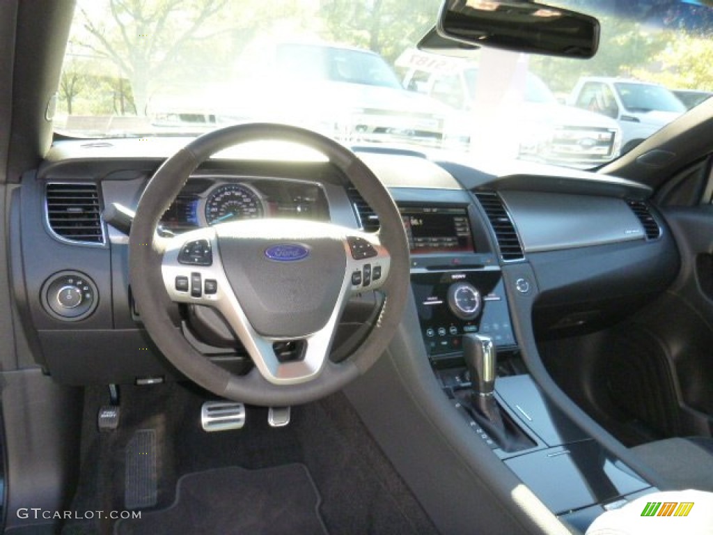 2015 Ford Taurus SHO AWD SHO Charcoal Black/Mayan Gray Dashboard Photo #108023291
