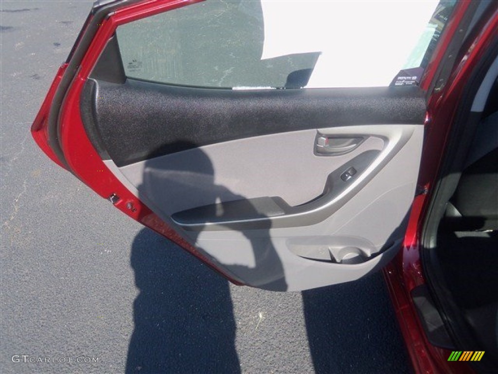 2016 Elantra SE - Red / Gray photo #18