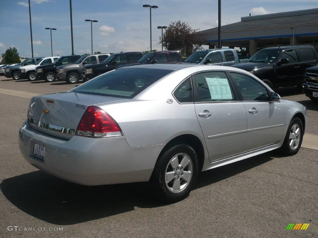 2009 Impala LT - Silver Ice Metallic / Gray photo #6