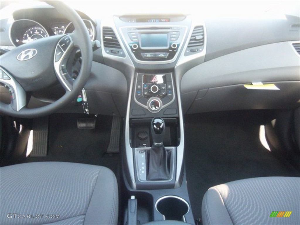 2016 Elantra SE - White / Gray photo #20