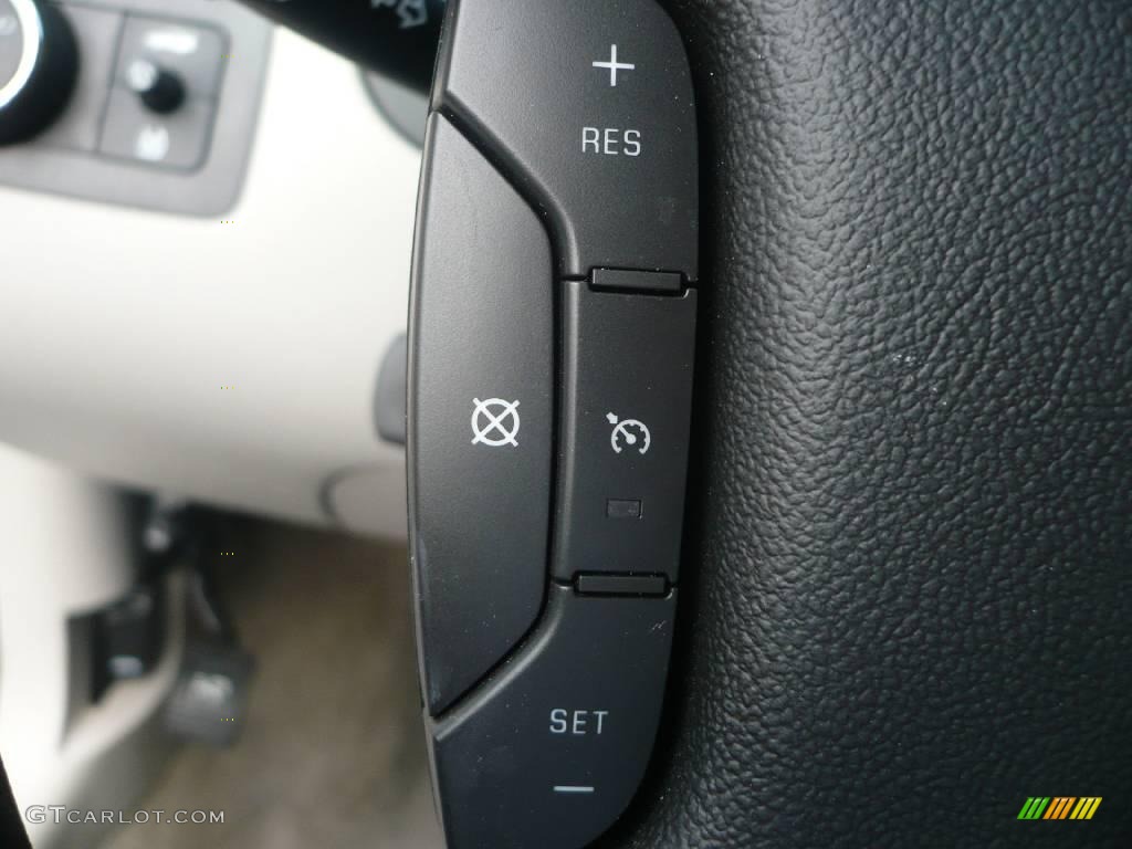 2009 Impala LT - Silver Ice Metallic / Gray photo #22