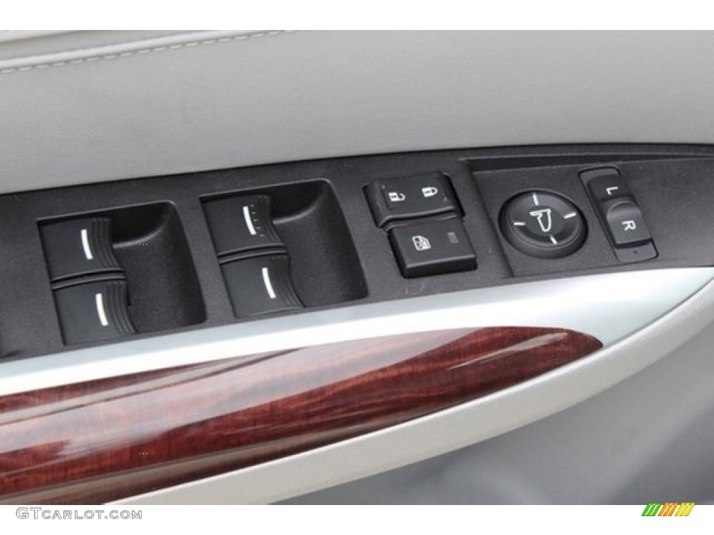 2016 Acura TLX 2.4 Controls Photo #108043262