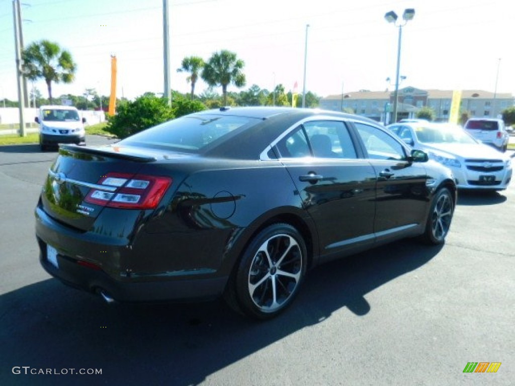 2015 Taurus Limited - Tuxedo Black Metallic / Charcoal Black photo #8