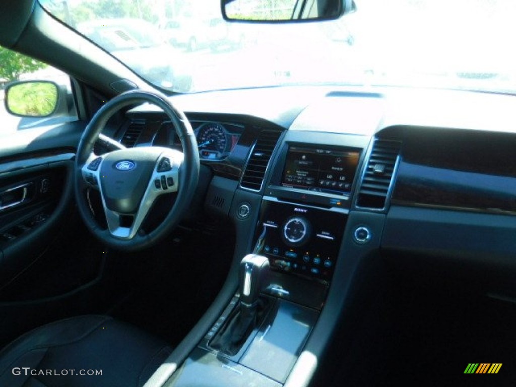 2015 Taurus Limited - Tuxedo Black Metallic / Charcoal Black photo #11