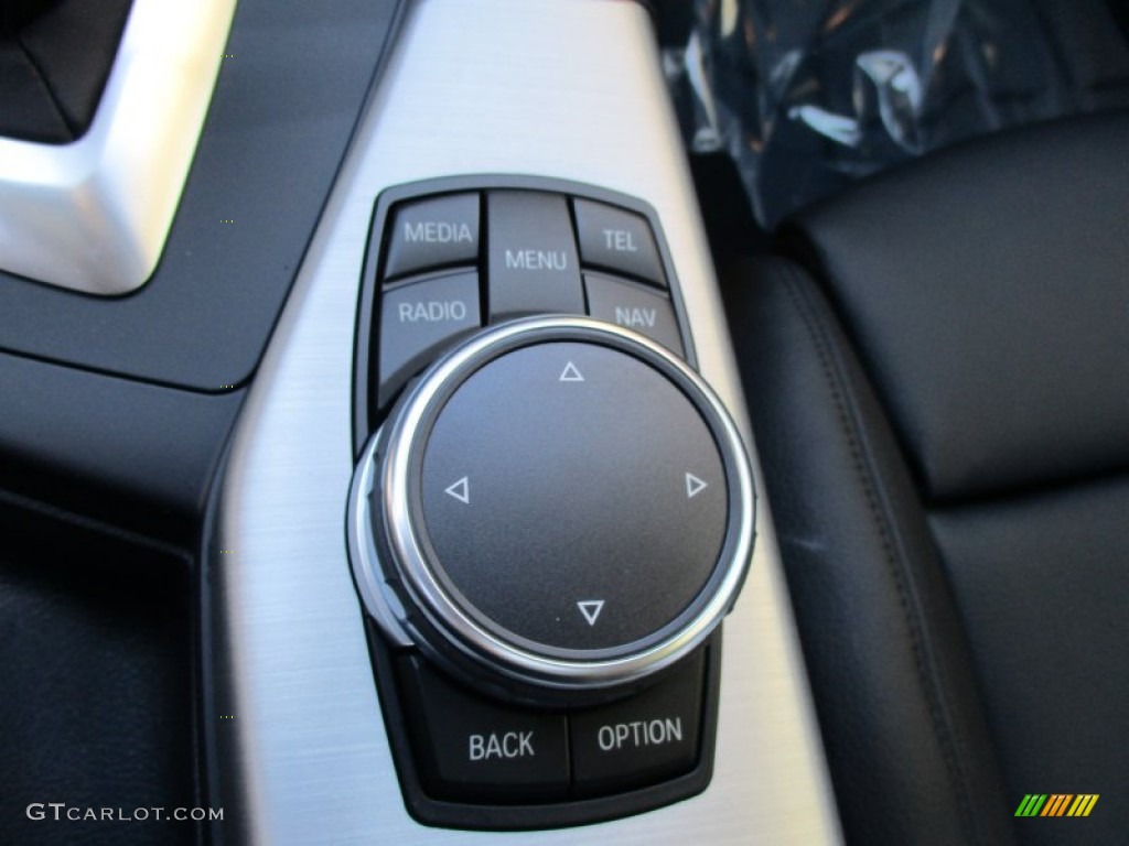 2016 BMW M235i xDrive Coupe Controls Photo #108057346