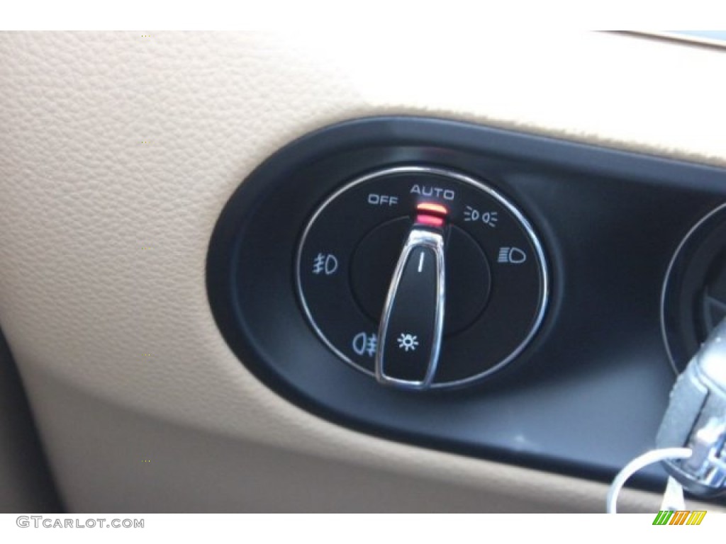 2015 Porsche Macan S Controls Photo #108058718