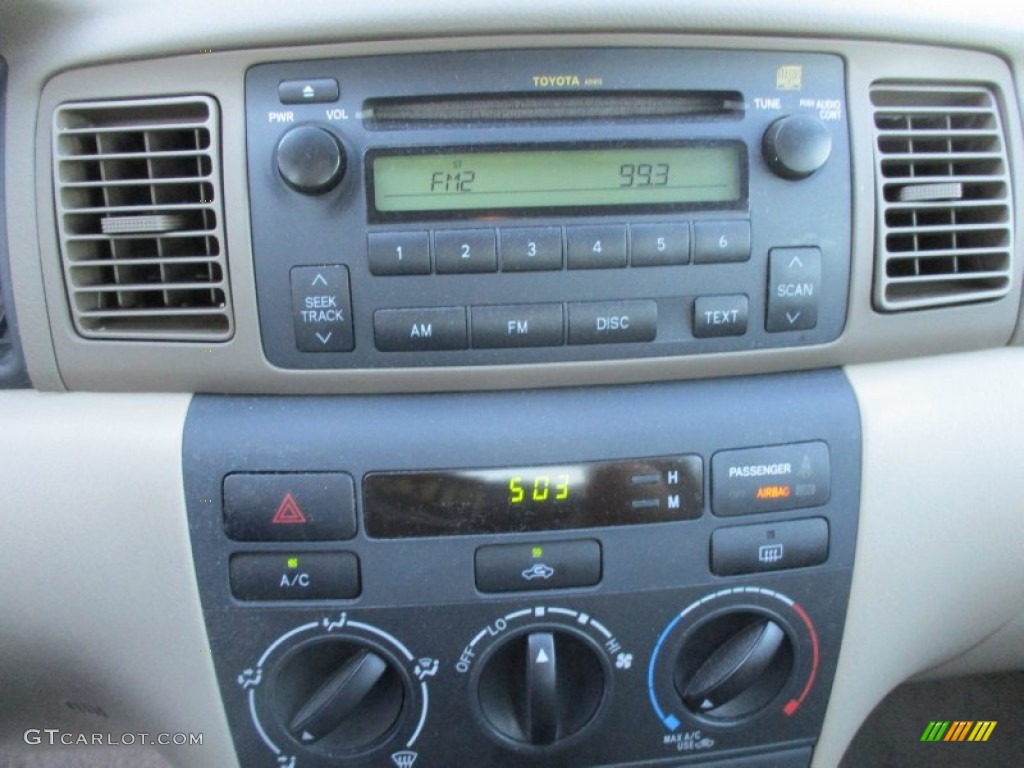 2005 Toyota Corolla CE Controls Photos