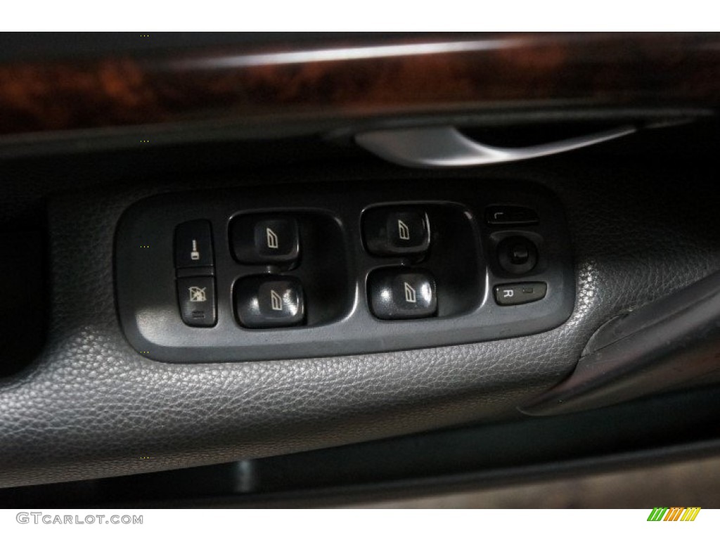 2004 S80 T6 - Black / Graphite photo #13