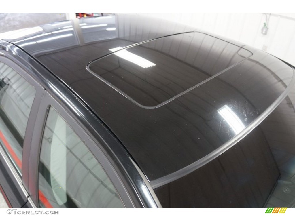 2004 S80 T6 - Black / Graphite photo #84