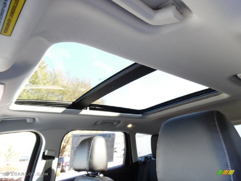 2016 Ford Escape Titanium 4WD Sunroof Photos