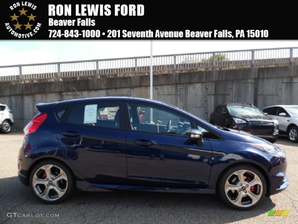2016 Kona Blue Metallic Ford Fiesta St Hatchback 108047780 Kona Blue Metallic Ford Fiesta St Hatchback