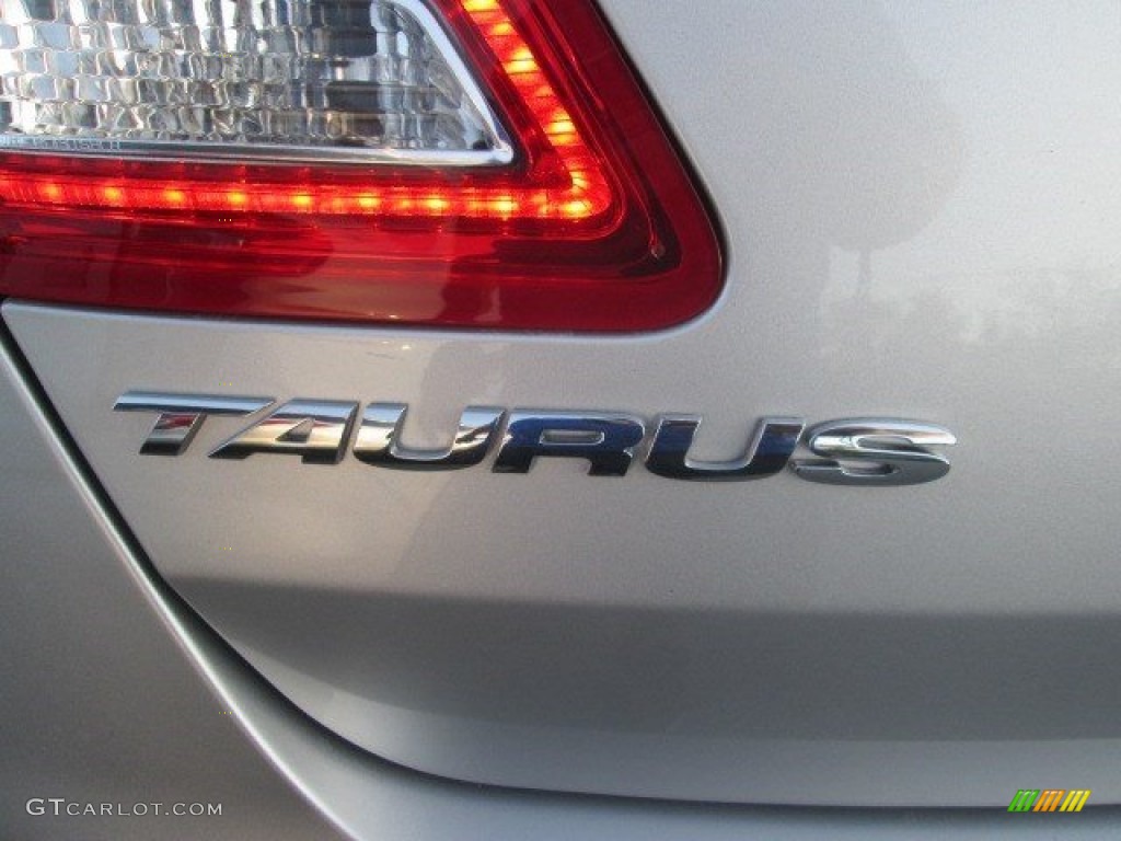 2015 Taurus SEL - Ingot Silver Metallic / Charcoal Black photo #11