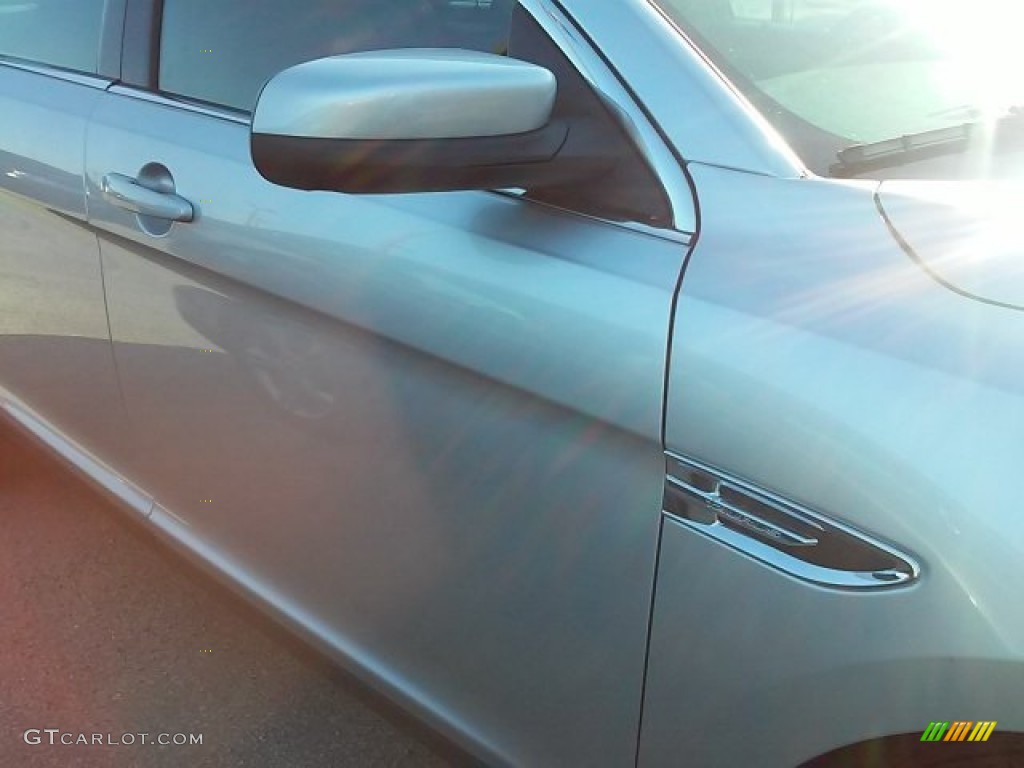 2015 Taurus SEL - Ingot Silver Metallic / Charcoal Black photo #29