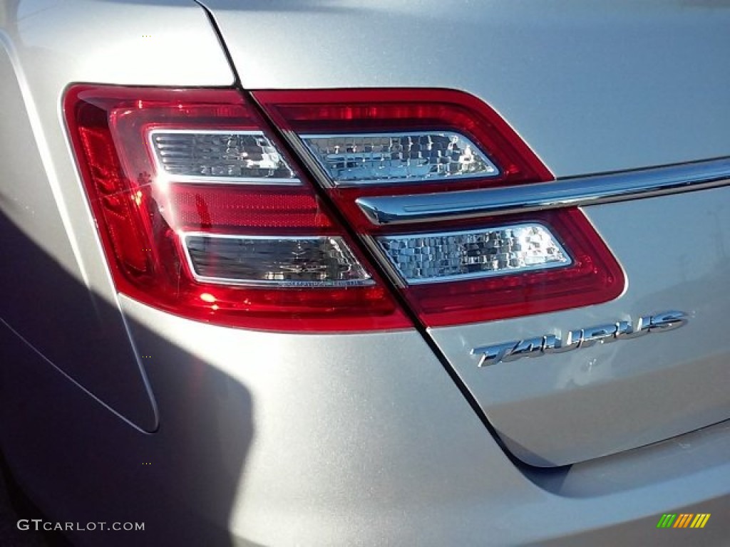 2015 Taurus SEL - Ingot Silver Metallic / Charcoal Black photo #34