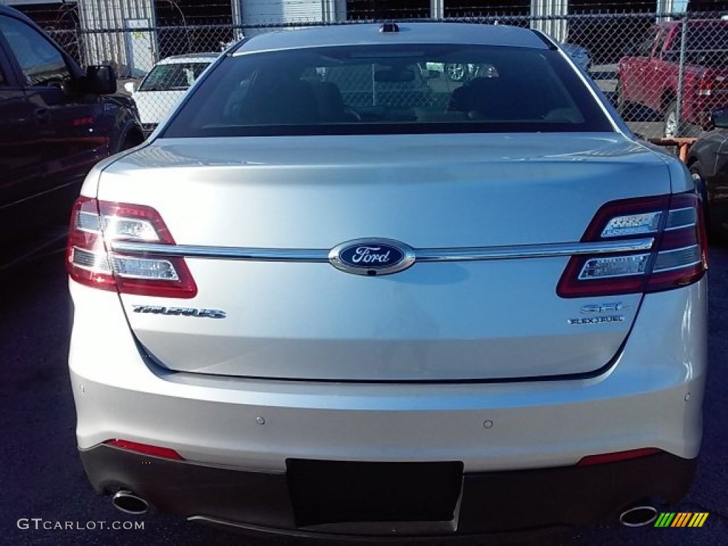 2015 Taurus SEL - Ingot Silver Metallic / Charcoal Black photo #35