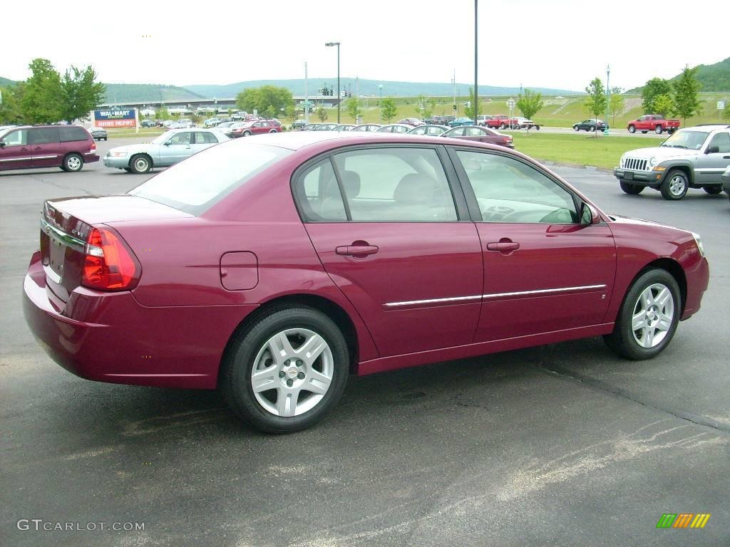 2006 Malibu LT V6 Sedan - Sport Red Metallic / Titanium Gray photo #6