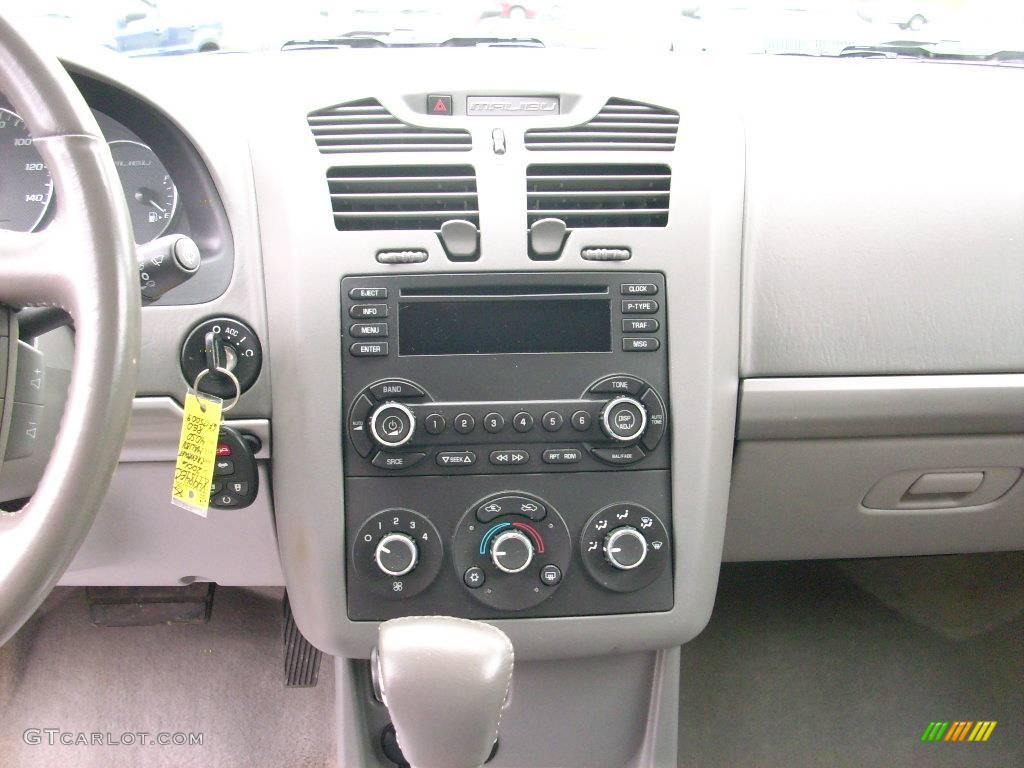 2006 Malibu LT V6 Sedan - Sport Red Metallic / Titanium Gray photo #18