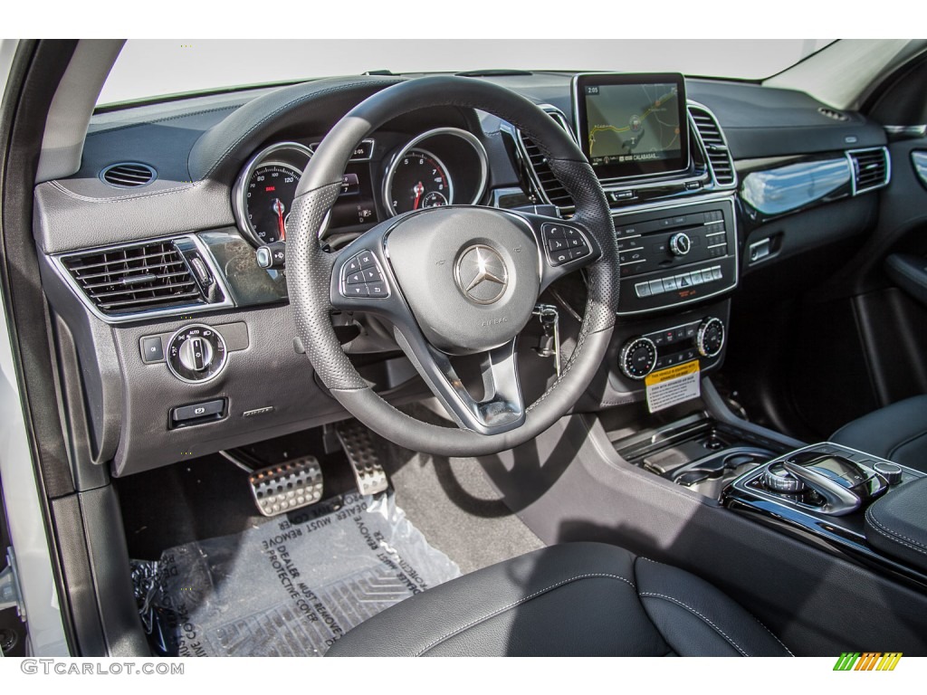 Black Interior 2016 Mercedes-Benz GLE 400 4Matic Photo #108075757