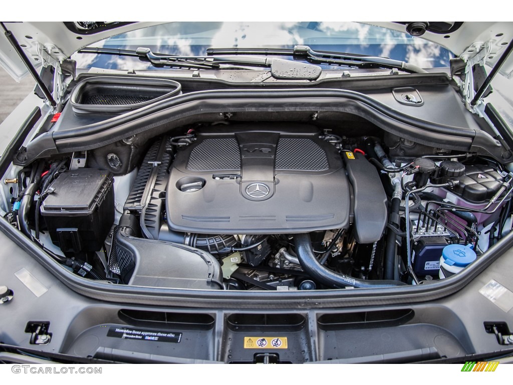 2016 Mercedes-Benz GLE 350 4Matic Engine Photos