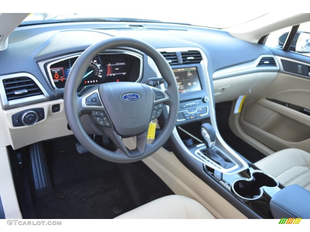 Dune Interior 2016 Ford Fusion SE Photo #108078319