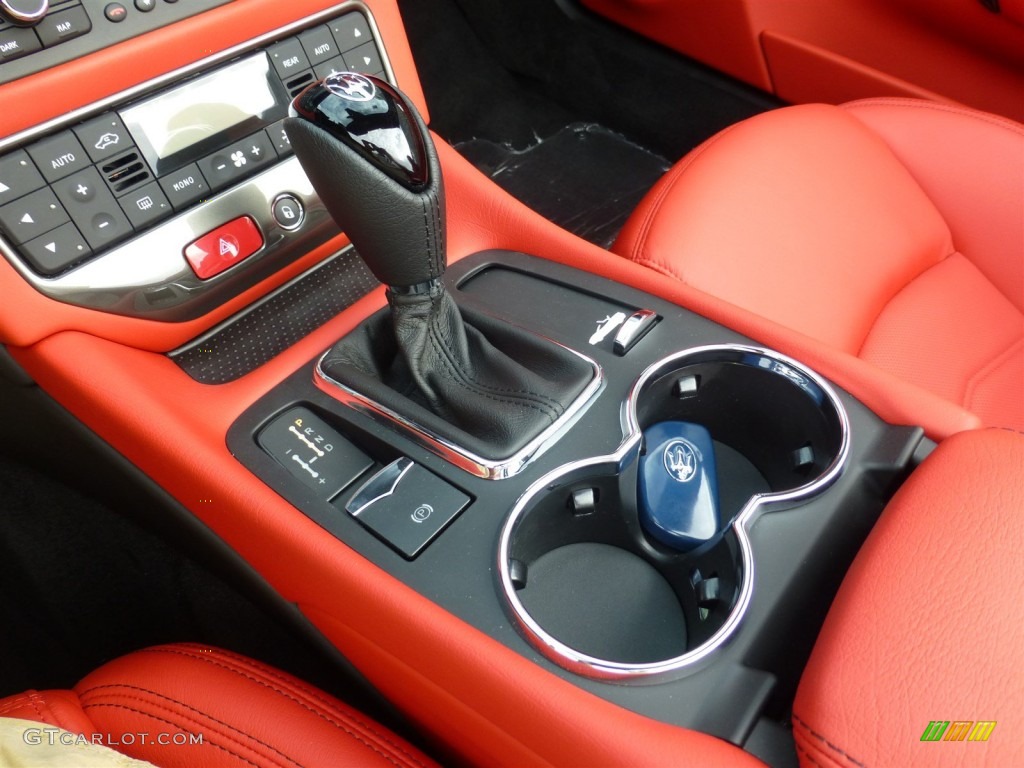 2016 Maserati GranTurismo Convertible GT Sport Transmission Photos