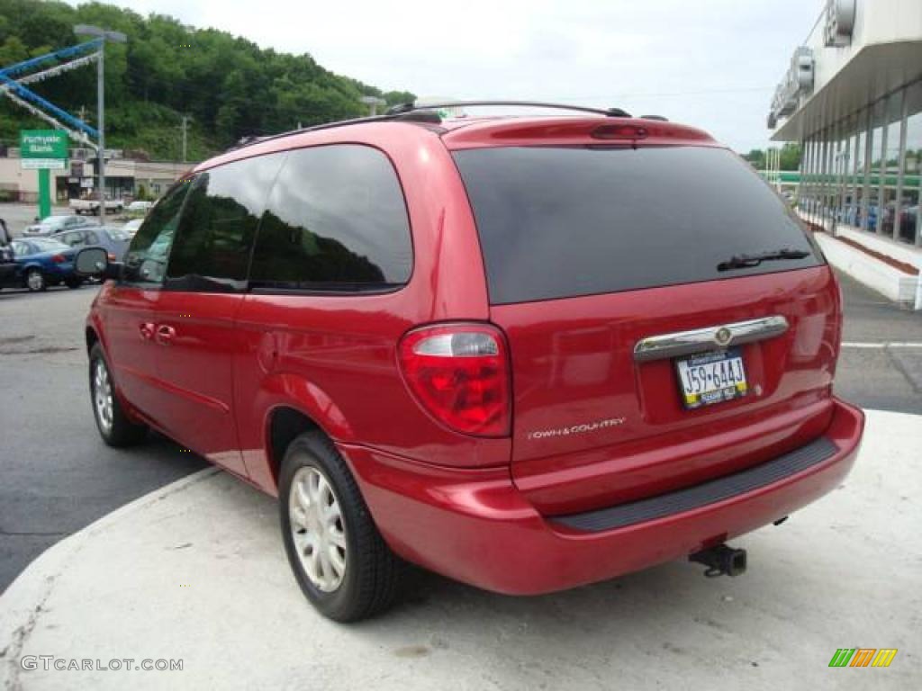 2003 Town & Country EX - Inferno Red Pearl / Taupe photo #2