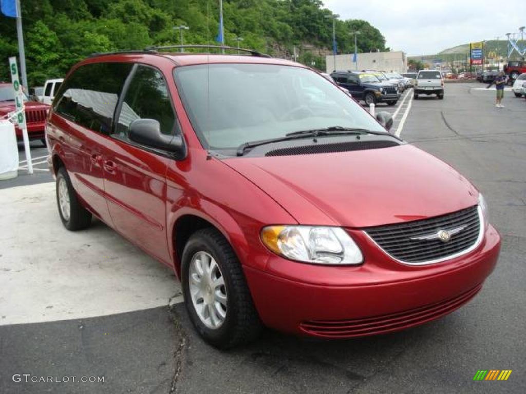 2003 Town & Country EX - Inferno Red Pearl / Taupe photo #6