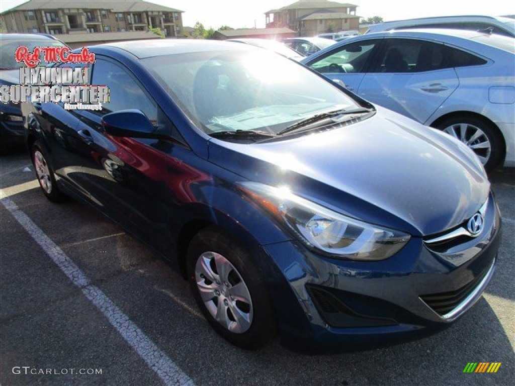 2016 Elantra SE - Blue / Beige photo #1