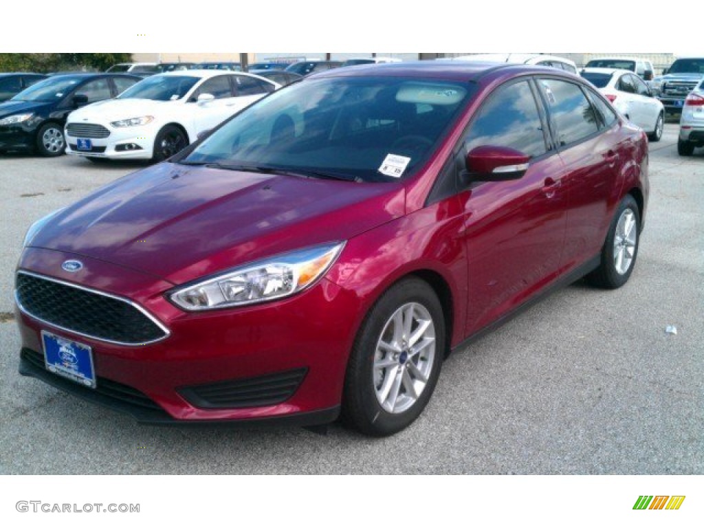 2015 Focus SE Sedan - Ruby Red Metallic / Charcoal Black photo #6