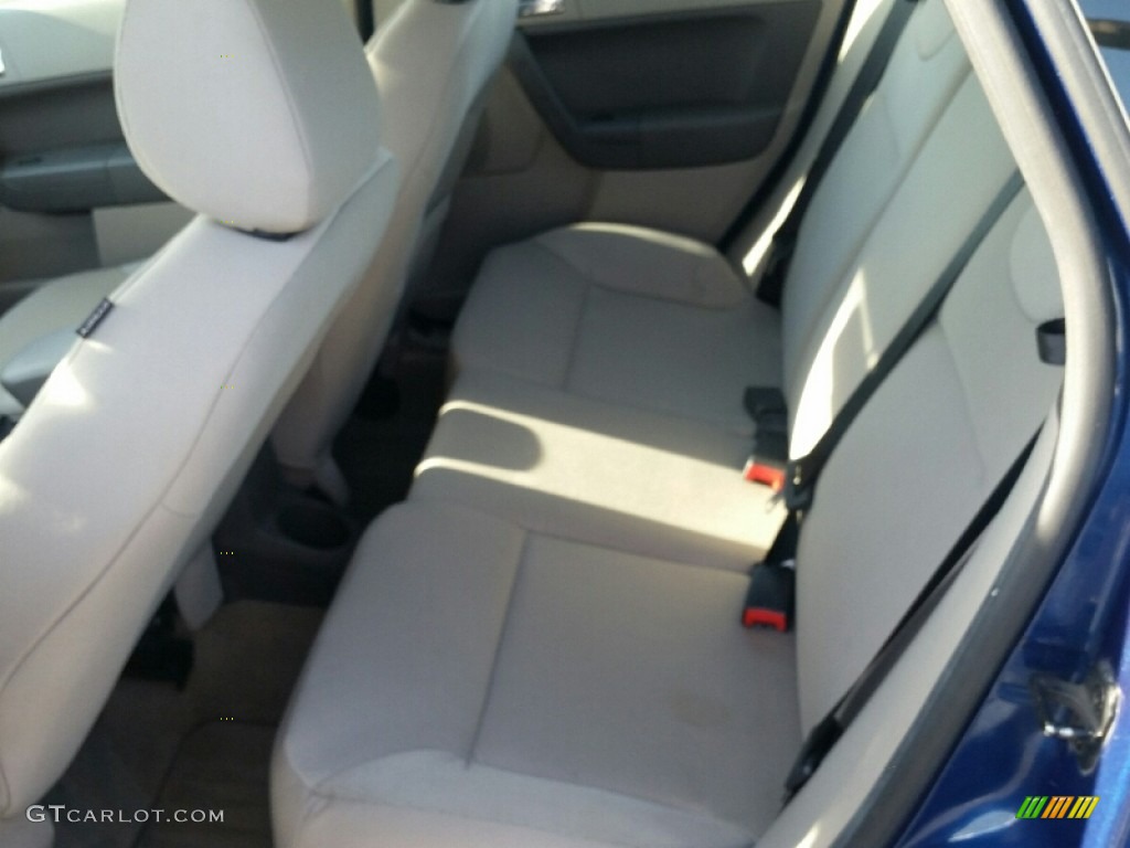 2008 Focus SES Sedan - Vista Blue Metallic / Medium Stone photo #11