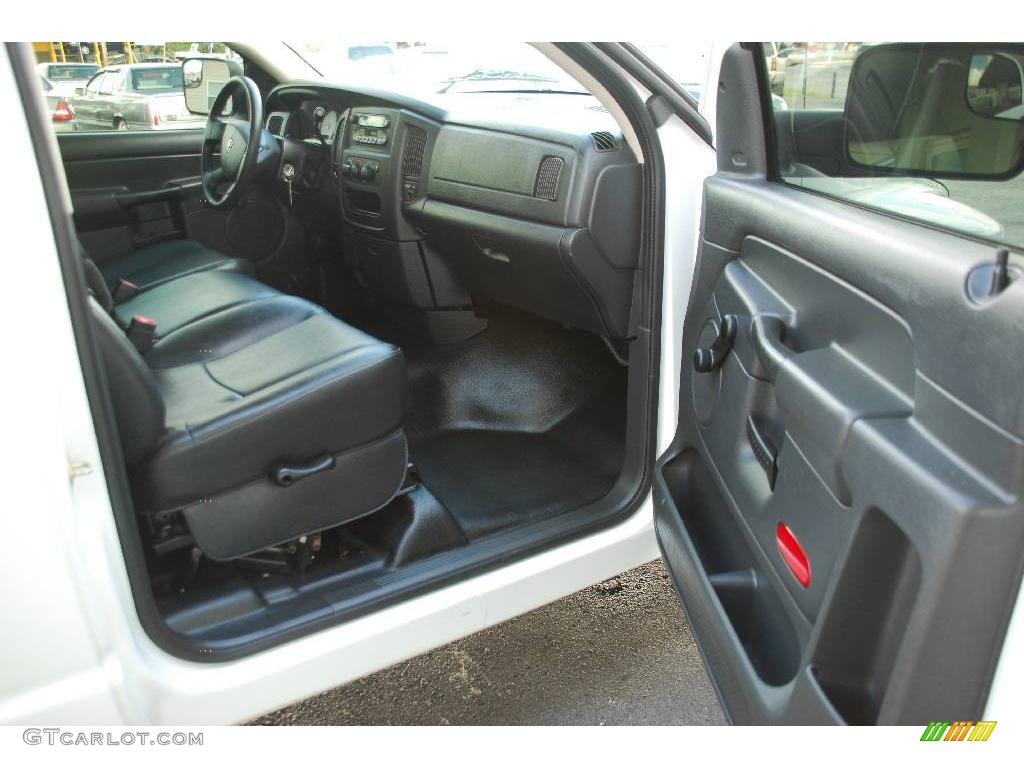 2005 Ram 2500 ST Regular Cab Commercial Utility - Bright White / Dark Slate Gray photo #22