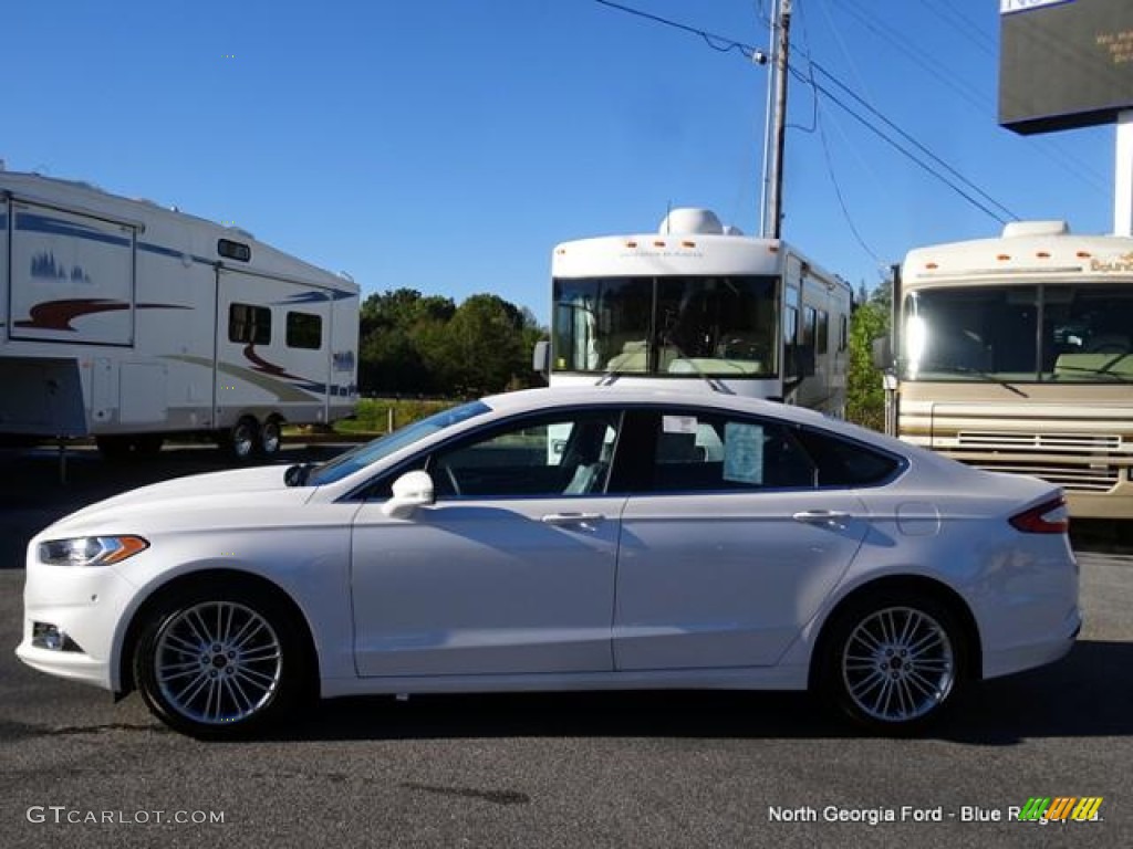 2016 Fusion SE - White Platinum Tri-Coat Metallic / Charcoal Black photo #2