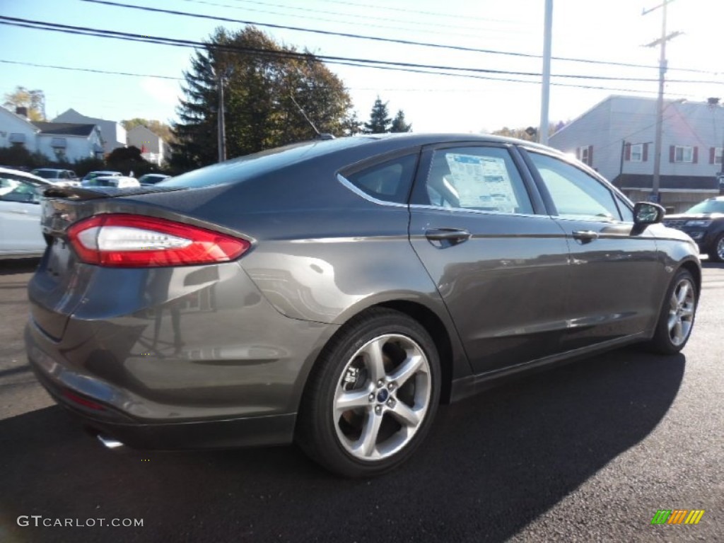 2016 Fusion S - Magnetic Metallic / Medium Earth Gray photo #6