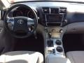 Classic Silver Metallic - Highlander V6 4WD Photo No. 11