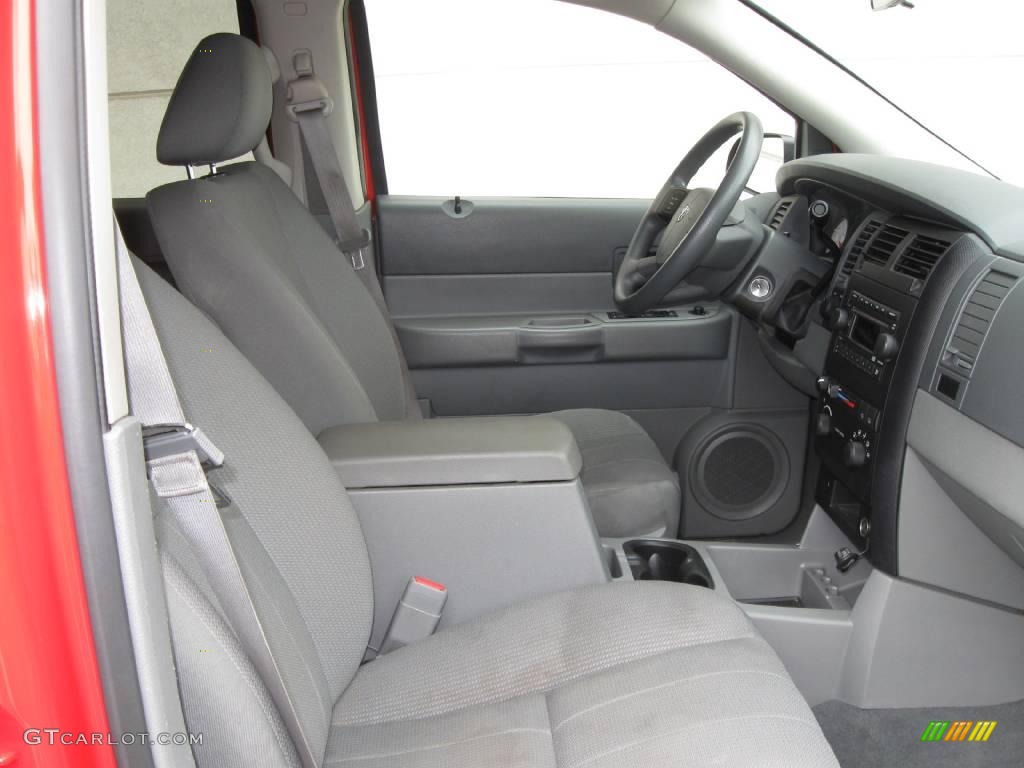 2006 Durango SXT 4x4 - Flame Red / Dark Slate Gray/Light Slate Gray photo #8