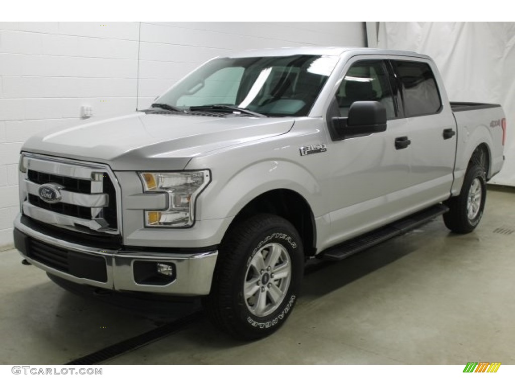 2015 F150 XLT SuperCrew 4x4 - Ingot Silver Metallic / Medium Earth Gray photo #3