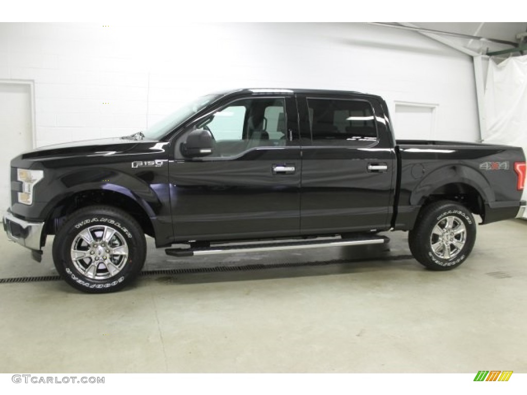 2015 F150 XLT SuperCrew 4x4 - Tuxedo Black Metallic / Medium Earth Gray photo #1
