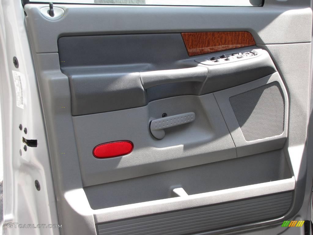 2006 Ram 1500 SLT Quad Cab 4x4 - Bright Silver Metallic / Medium Slate Gray photo #11