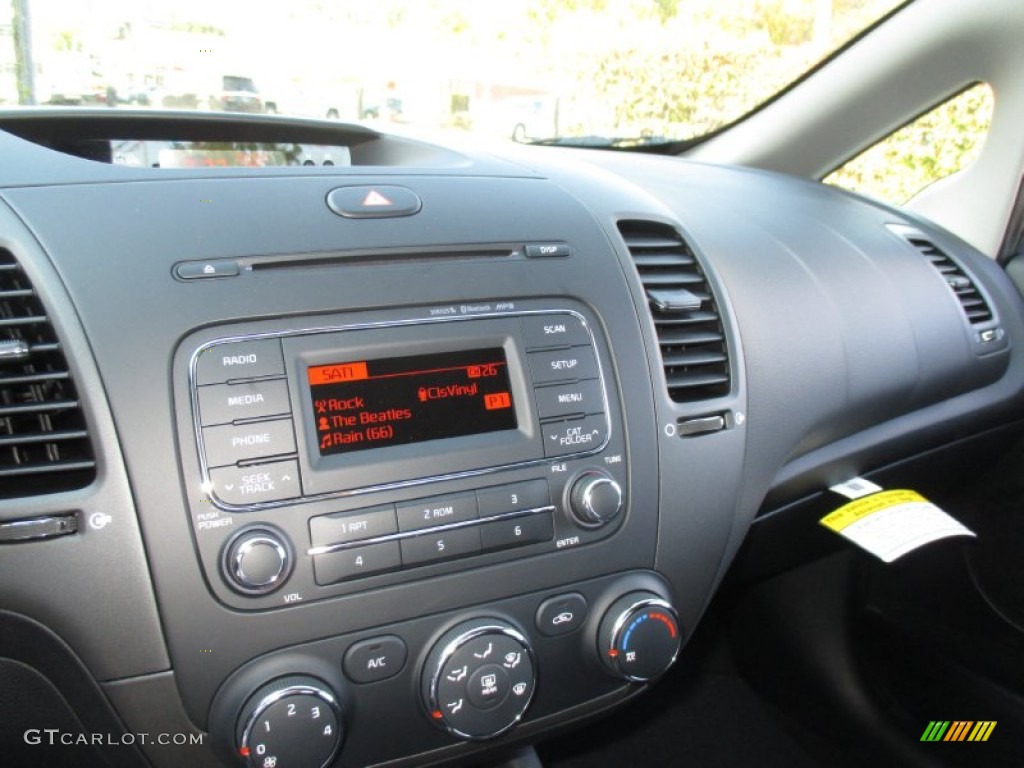 2016 Forte LX Sedan - Steel Blue / Black photo #8