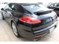 Jet Black Metallic - Panamera 4 Photo No. 7
