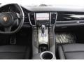 Jet Black Metallic - Panamera 4 Photo No. 38