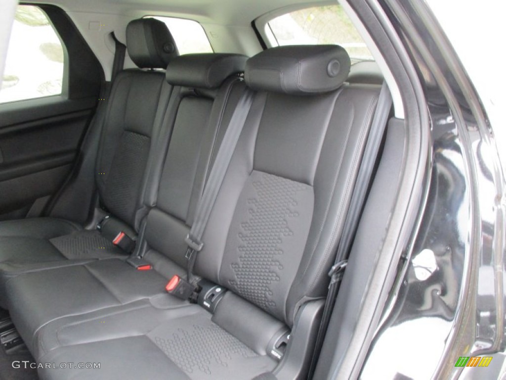 2016 Land Rover Discovery Sport SE 4WD Rear Seat Photo #108116856