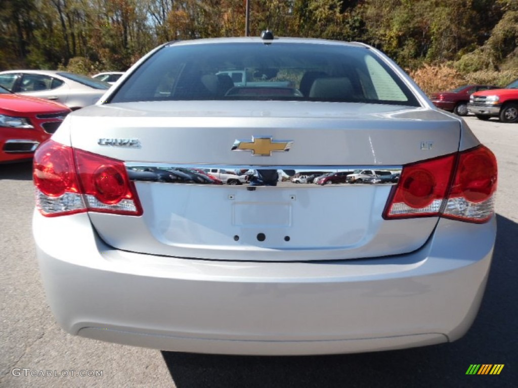 2016 Cruze Limited LT - Silver Ice Metallic / Jet Black photo #6