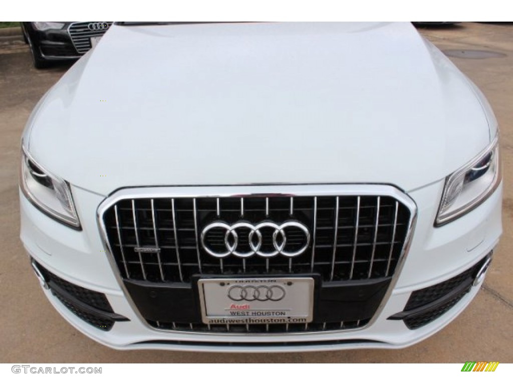 2016 Q5 3.0 TFSI Premium Plus quattro - Glacier White Metallic / Titanium Gray photo #2